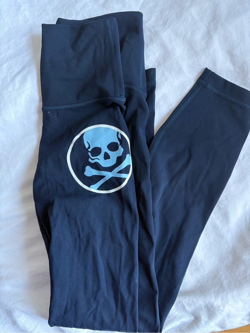 Lululemon x Soulcycle wunder under Navy Skull 7/8 Leggings